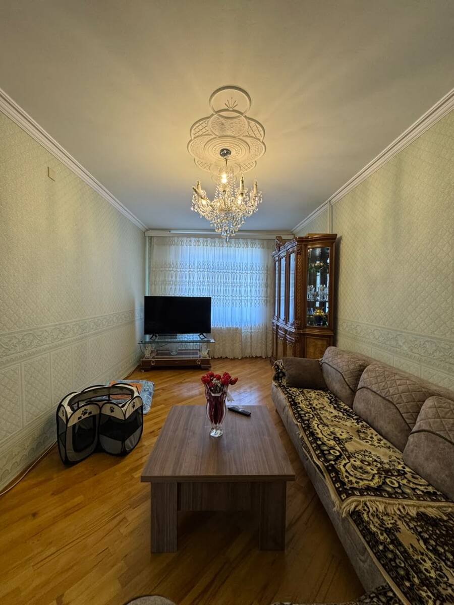 Satılır 4 otaqlı köhnə tikili 110 m² — Mənzil, Bakı (3)