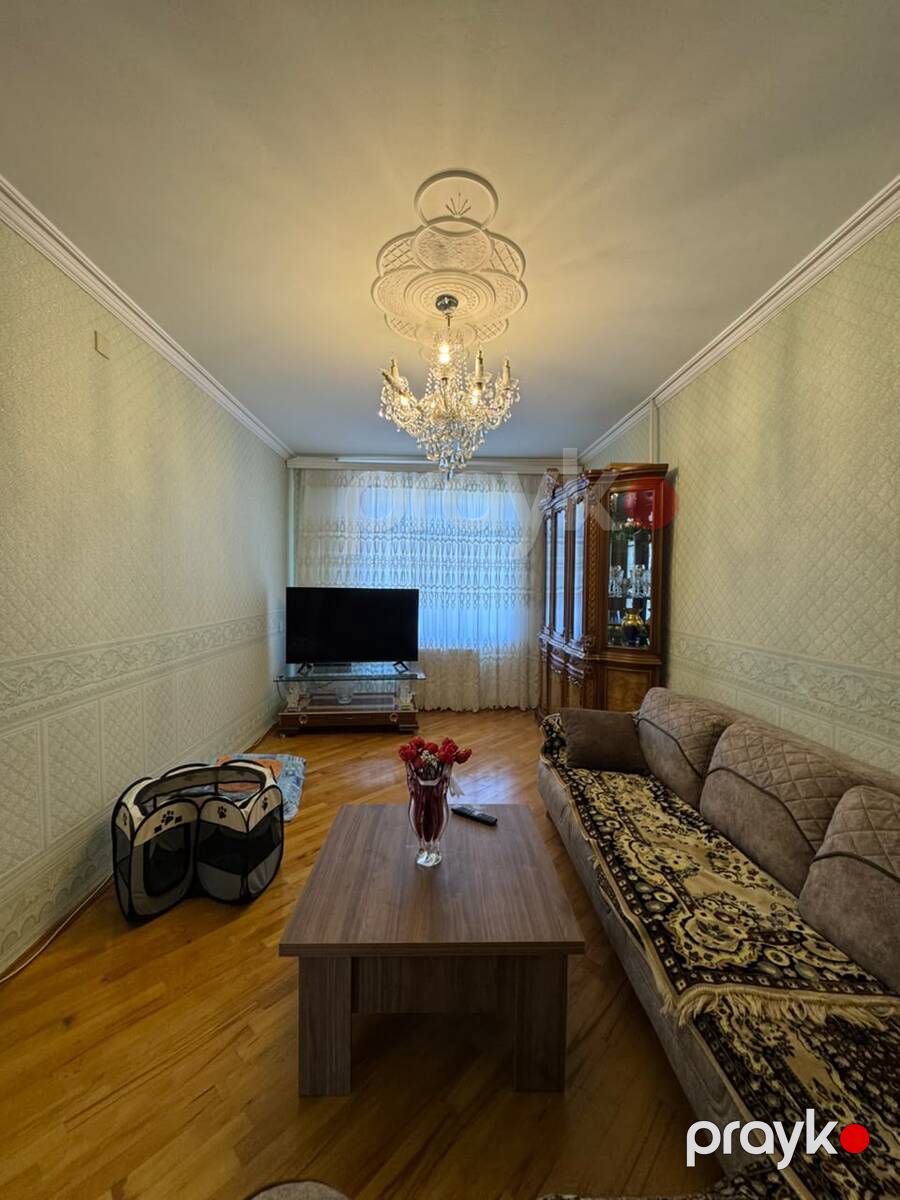 Satılır 4 otaqlı köhnə tikili 110 m² — Mənzil, Bakı (3)