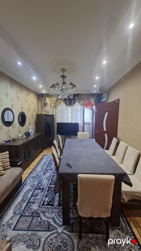 Satılır 3 otaqlı köhnə tikili 50 m²