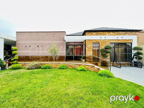 İcarəyə verilir 4 otaqlı həyət evi/bağ evi 360 m²