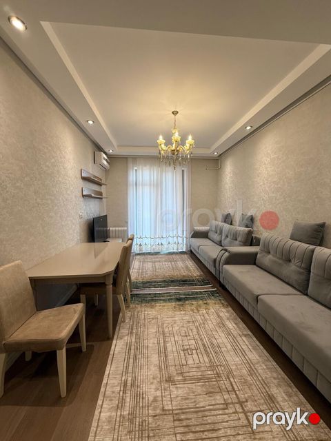 İcarəyə verilir 3 otaqlı yeni tikili 80 m²