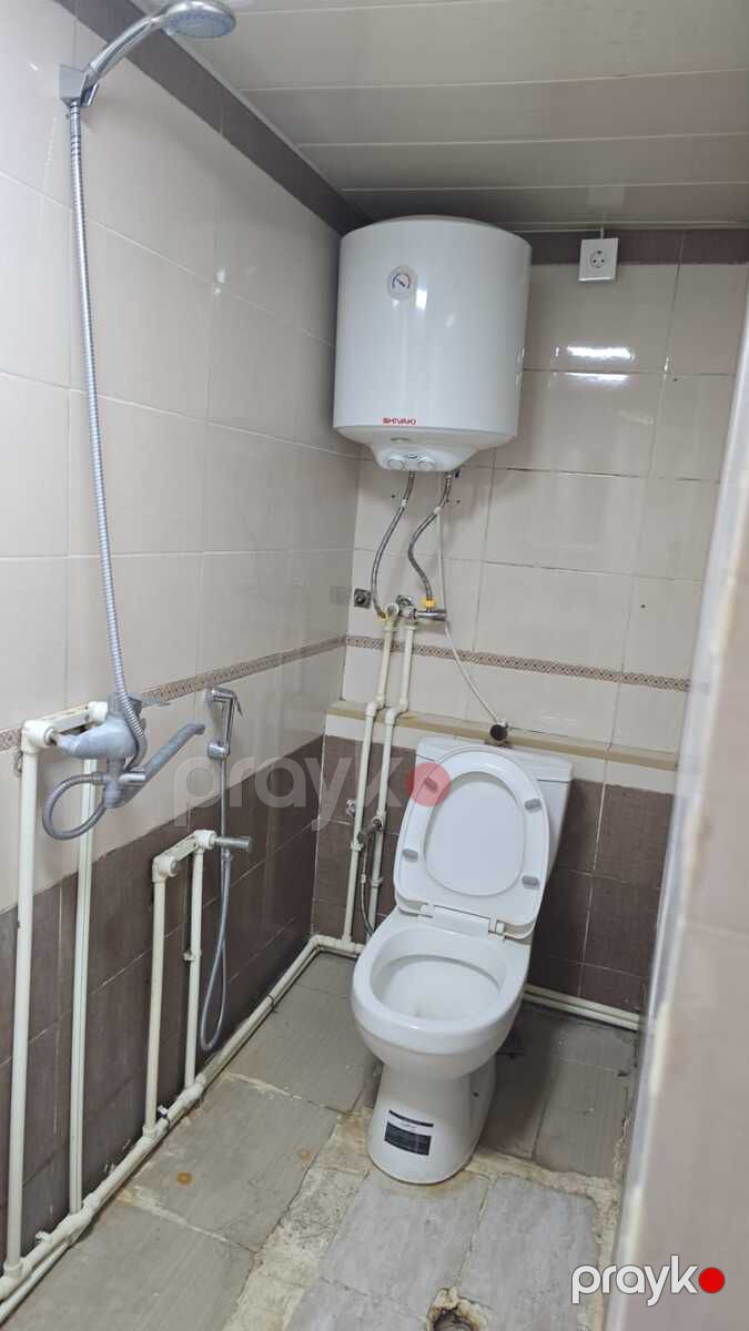 İcarəyə verilir 2 otaqlı köhnə tikili 95 m² — Mənzil, Bakı (11)