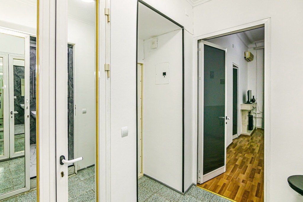 İcarəyə verilir 3 otaqlı köhnə tikili 103 m² — Mənzil, Bakı (3)