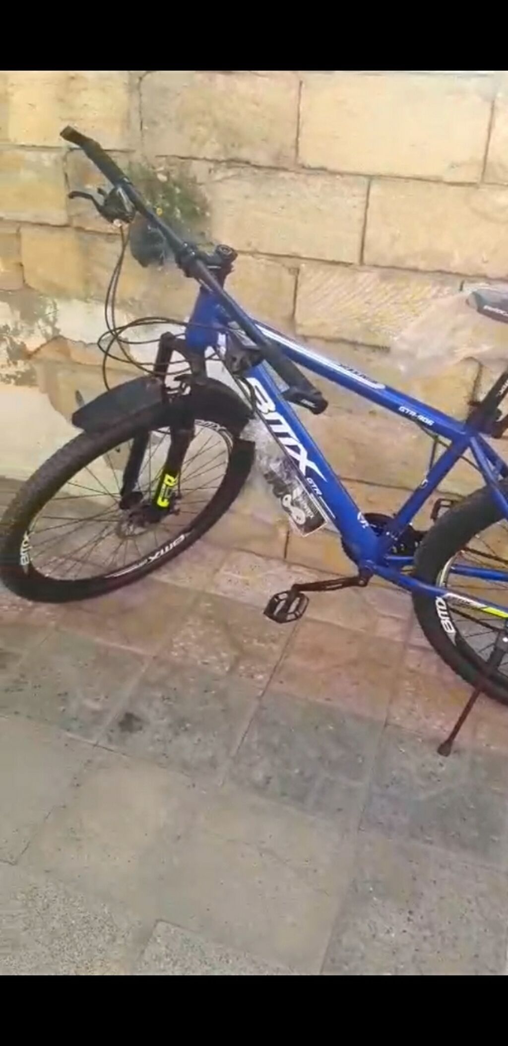 BMX GTX dağ velosipedi - Rəng: mavi, kontrast ağ-sarı detallarla — Dağ velosipedləri, Bakı (2)