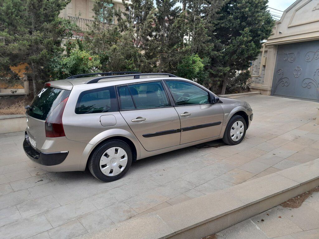 Renault Megane, 1.5 L, 2009 il, 333 333 km — Avtomobillər, Bakı (12)