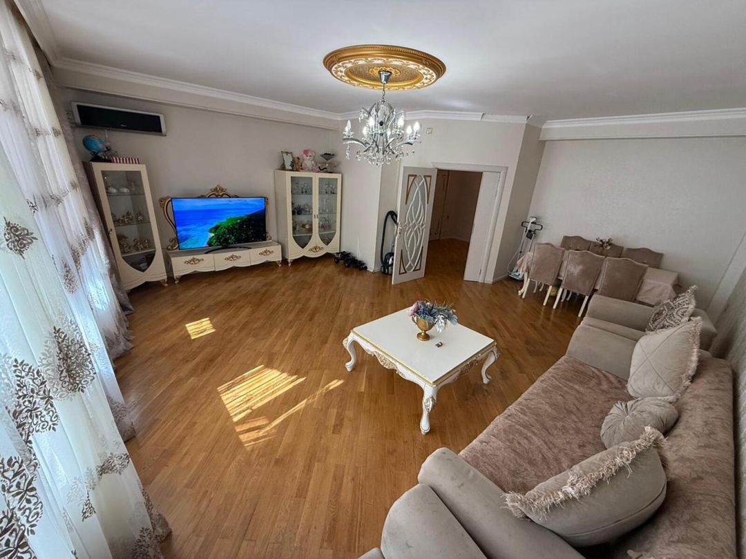 Satılır 4 otaqlı yeni tikili 133 m² — Mənzil, Bakı (2)