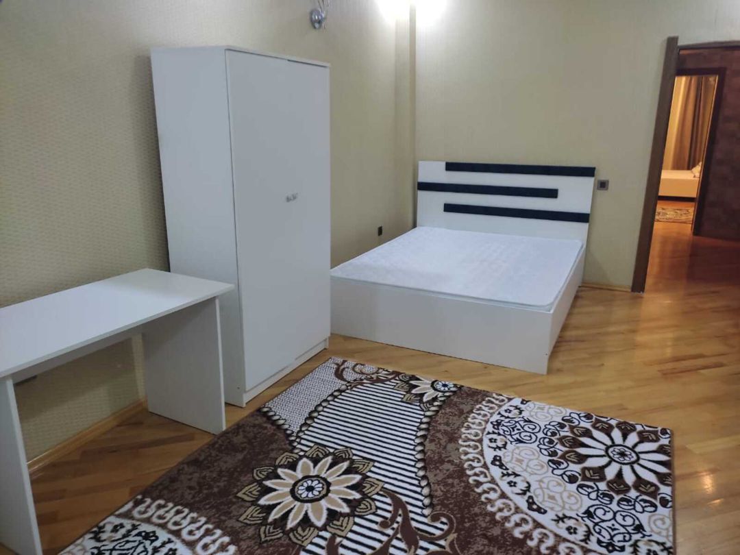 İcarəyə verilir 4 otaqlı yeni tikili 185 m² — Mənzil, Bakı (5)