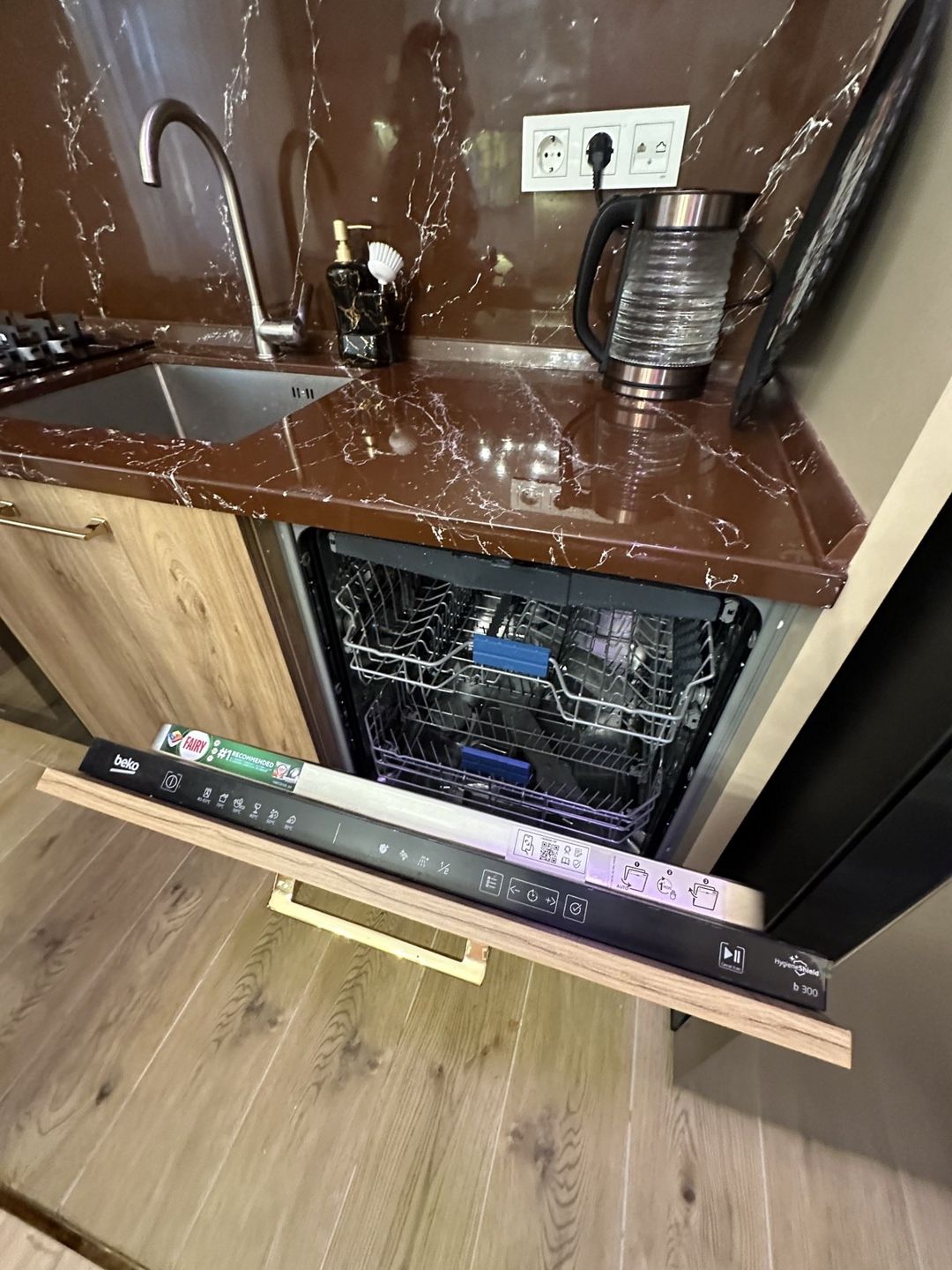 İcarəyə verilir 2 otaqlı yeni tikili 75 m² — Mənzil, Bakı (8)