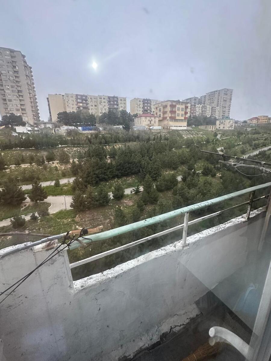 Satılır 2 otaqlı köhnə tikili 60 m² — Mənzil, Bakı (11)
