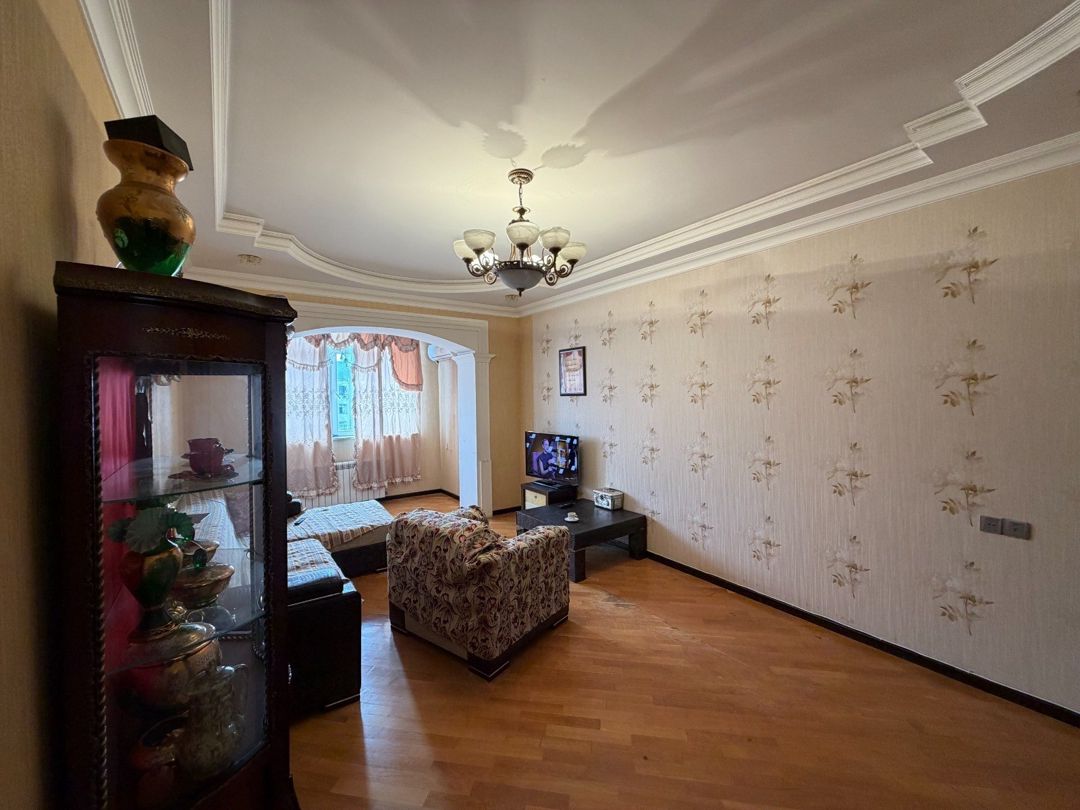 İcarəyə verilir 3 otaqlı köhnə tikili 100 m² — Mənzil, Bakı (7)