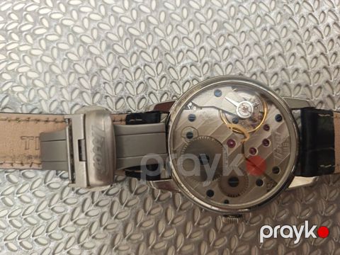 Tissot mexaniki qol saatı Orijinal Tissot sənədləri ilə. Başı çıxan