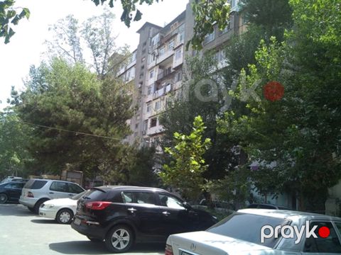 Satılır 5 otaqlı köhnə tikili 115 m²