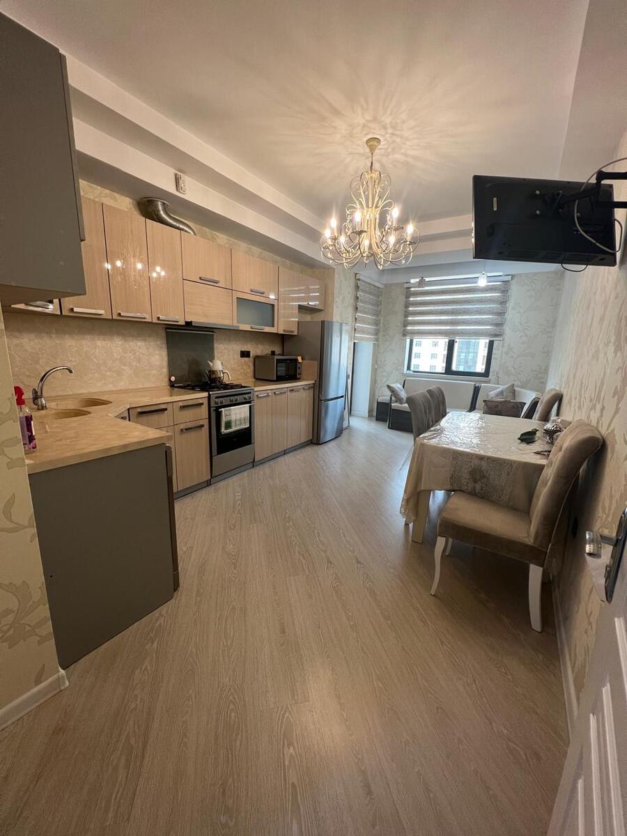 İcarəyə verilir 3 otaqlı yeni tikili 140 m² — Mənzil, Bakı (7)