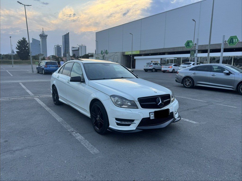 Mercedes C 230, 2.5 L, 2007 il, 213 000 km — Avtomobillər, Bakı (7)