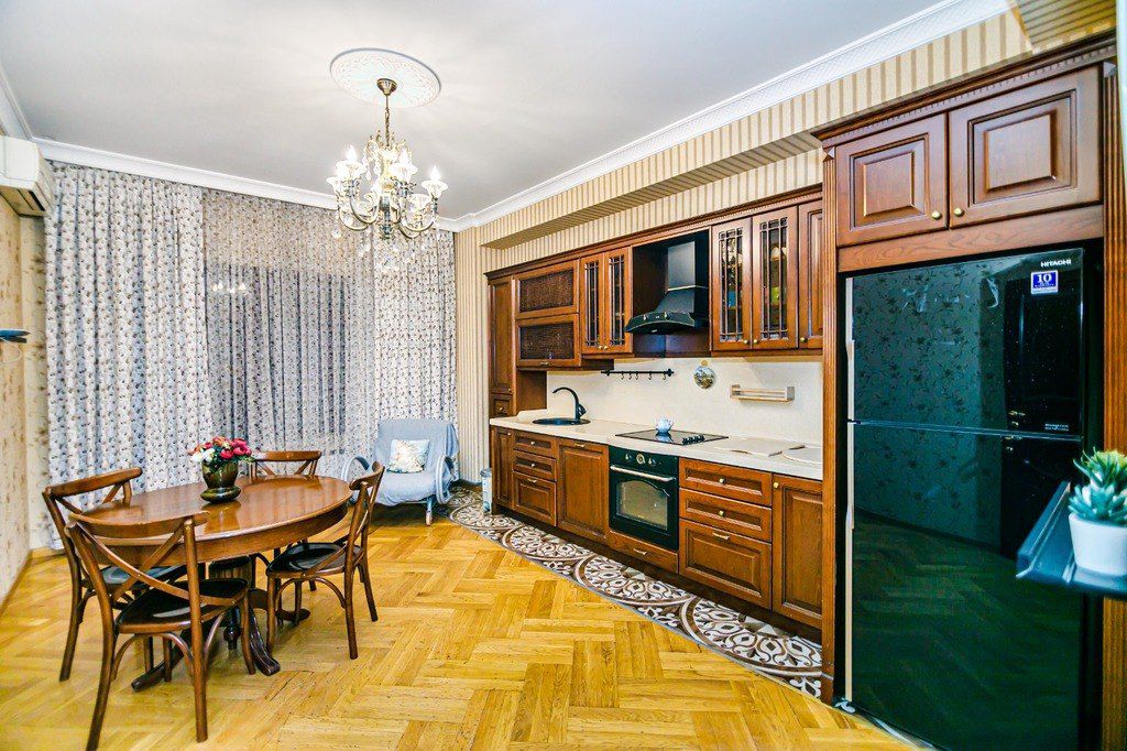 İcarəyə verilir 3 otaqlı yeni tikili 185 m² — Mənzil, Bakı (10)