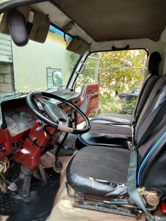 Hyundai H 350, 3.9 L, 1996 il, 666 000 km — Yük maşınları, Yevlax (4)