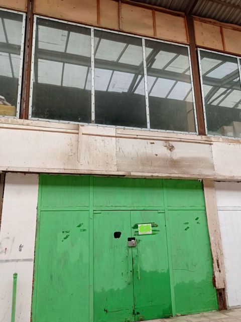 Satılır obyekt 80 m² — Bakı