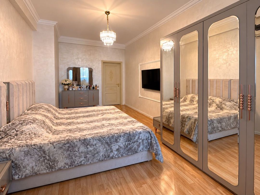 Satılır 3 otaqlı yeni tikili 160 m² — Mənzil, Bakı (8)