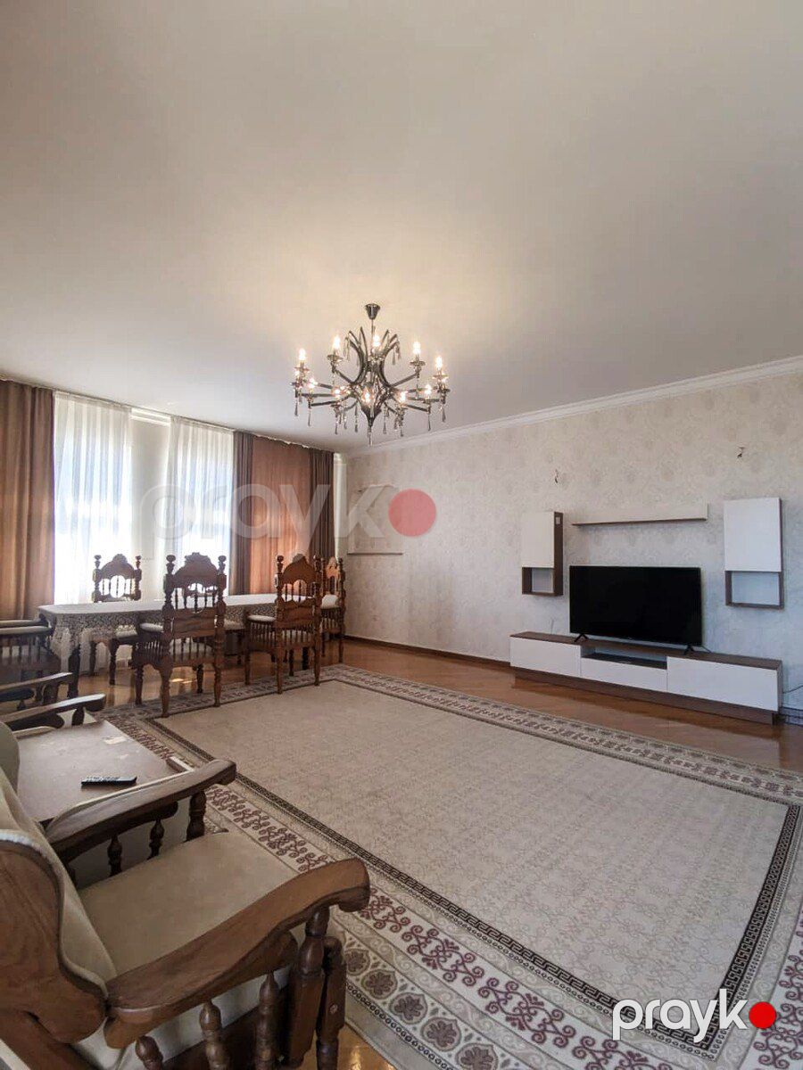 İcarəyə verilir 4 otaqlı yeni tikili 220 m² — Mənzil, Bakı (8)
