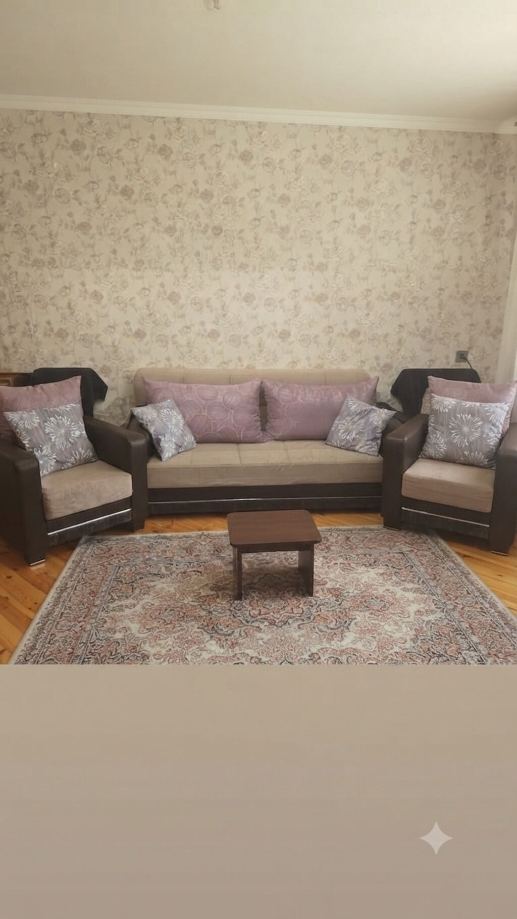 Divan kreslo Bellona mebelden alinib 1 qolunda cuzi difekti var acilan — Mebel, Bakı (2)