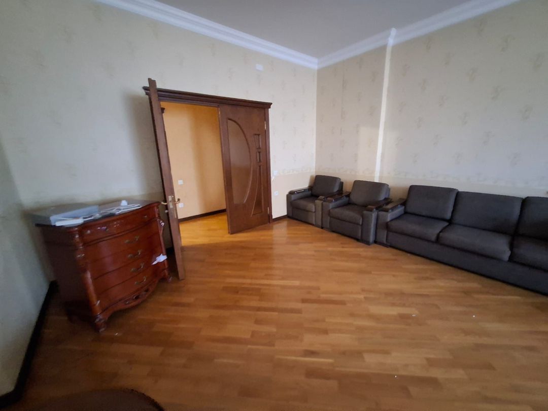 İcarəyə verilir 3 otaqlı yeni tikili 140 m² — Mənzil, Bakı (5)