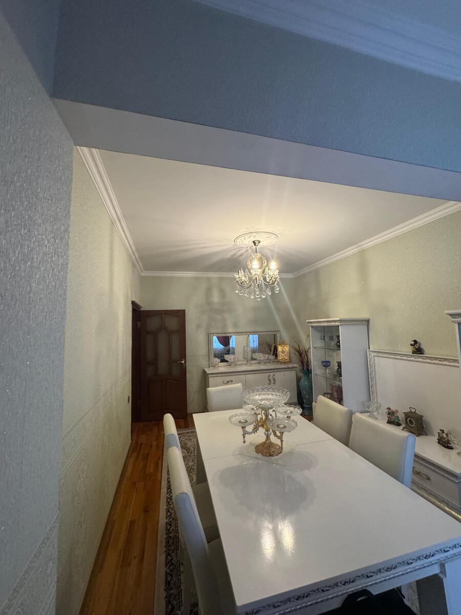 Satılır 4 otaqlı köhnə tikili 82 m² — Mənzil, Bakı (7)