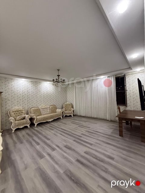 İcarəyə verilir 3 otaqlı yeni tikili 115 m²