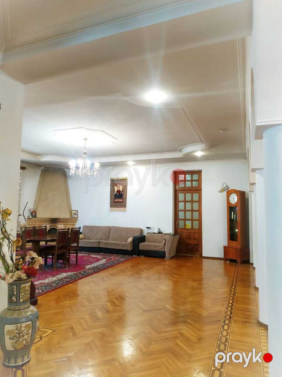 Satılır 10 otaqlı həyət evi/bağ evi 1000 m² — Ev, villa, Bakı (7)