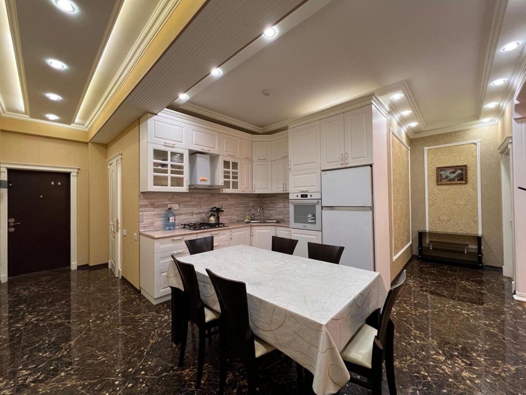 İcarəyə verilir 3 otaqlı yeni tikili 115 m² — Mənzil, Bakı (5)