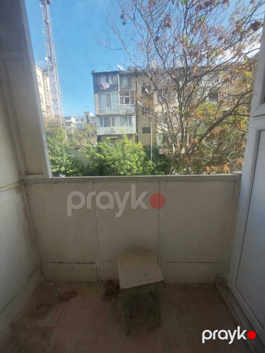 Satılır 2 otaqlı köhnə tikili 55 m² — Mənzil, Bakı (6)