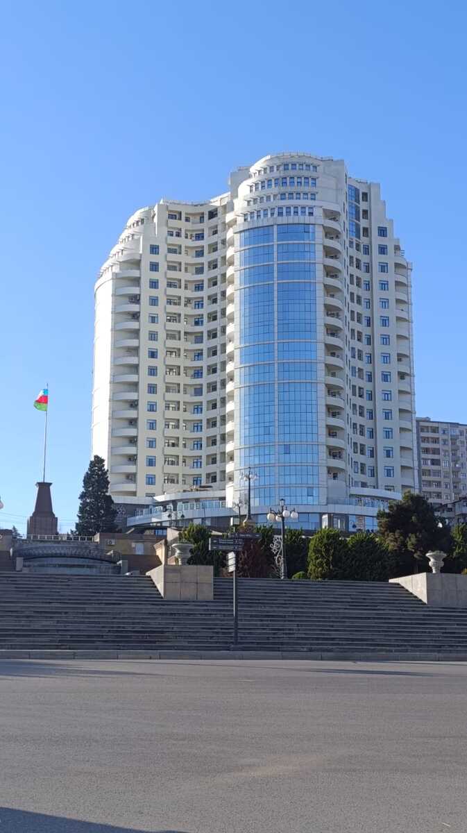 Satılır 4 otaqlı yeni tikili 167.5 m² — Mənzil, Bakı