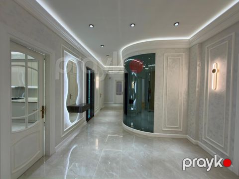 Satılır 4 otaqlı yeni tikili 172 m²