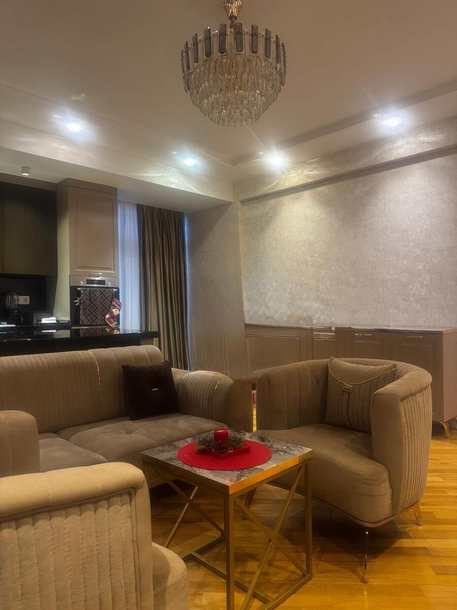 Satılır 4 otaqlı yeni tikili 141 m² — Mənzil, Bakı (2)