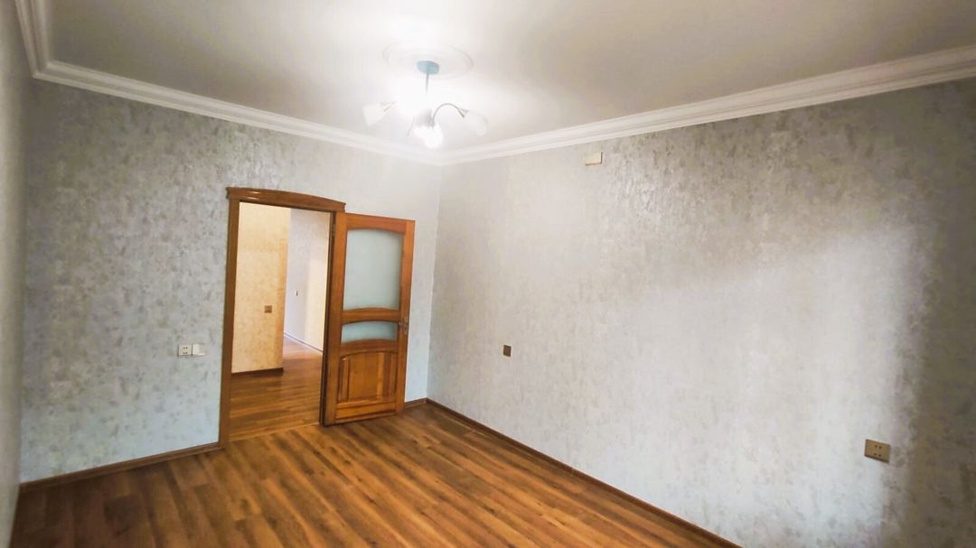 Satılır 2 otaqlı köhnə tikili 70 m² — Mənzil, Bakı (3)