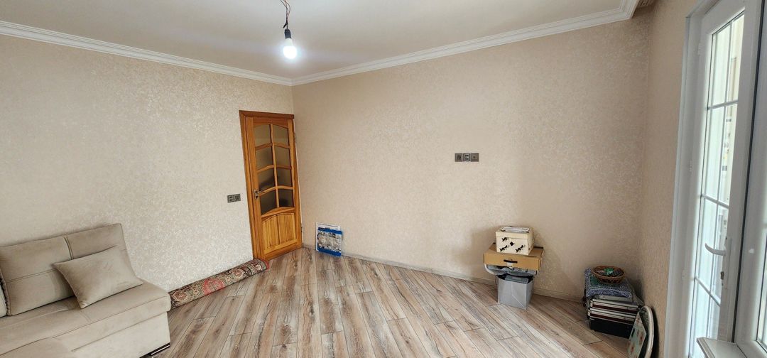Satılır 2 otaqlı köhnə tikili 55 m² — Mənzil, Bakı (2)
