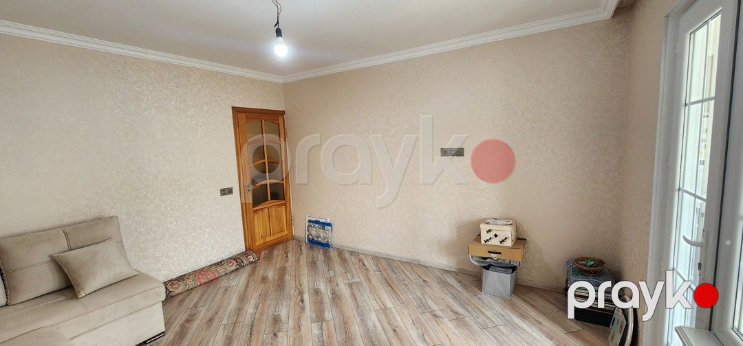 Satılır 2 otaqlı köhnə tikili 55 m² — Mənzil, Bakı (2)
