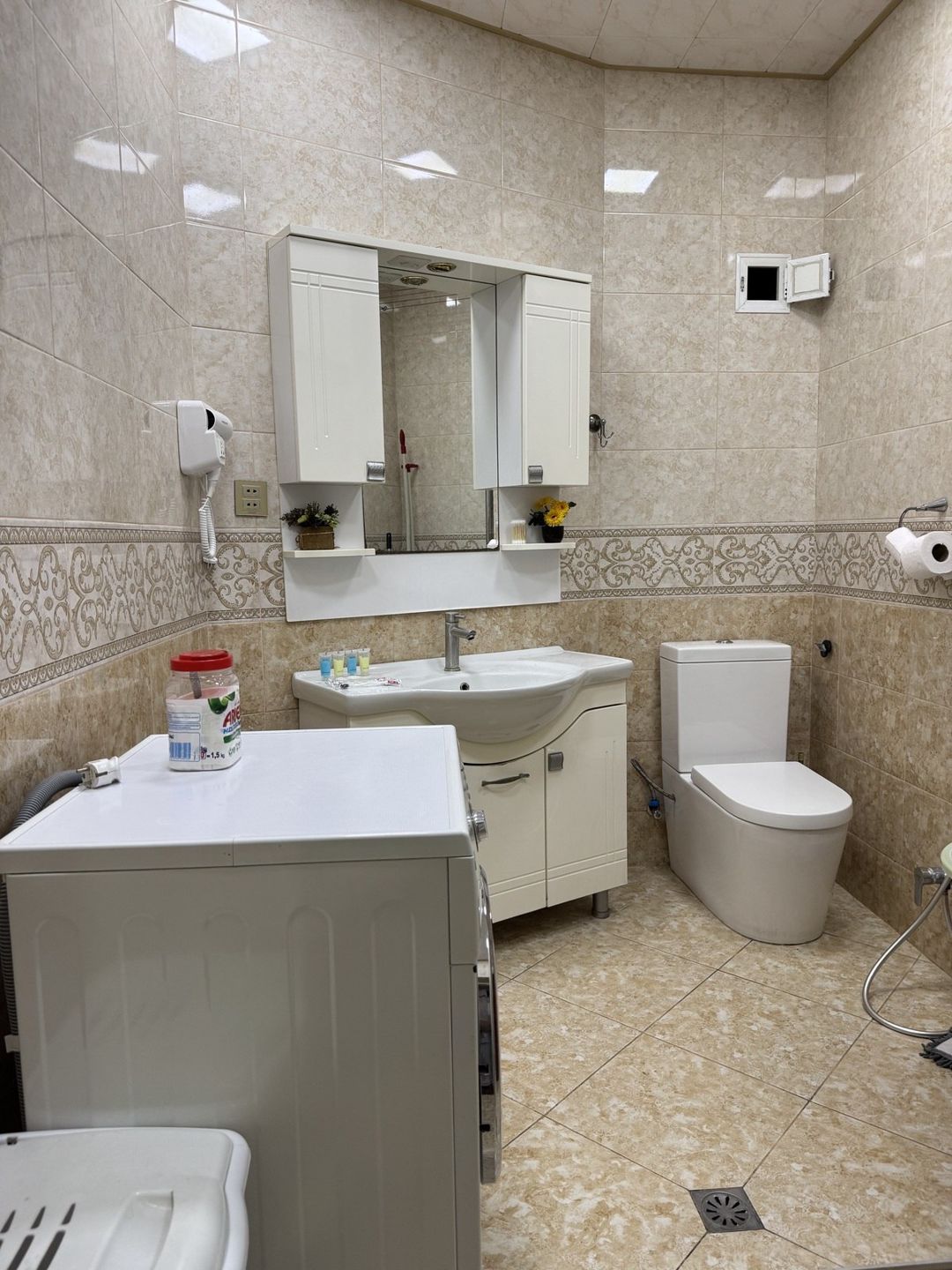 İcarəyə verilir 2 otaqlı köhnə tikili 75 m² — Mənzil, Bakı (8)