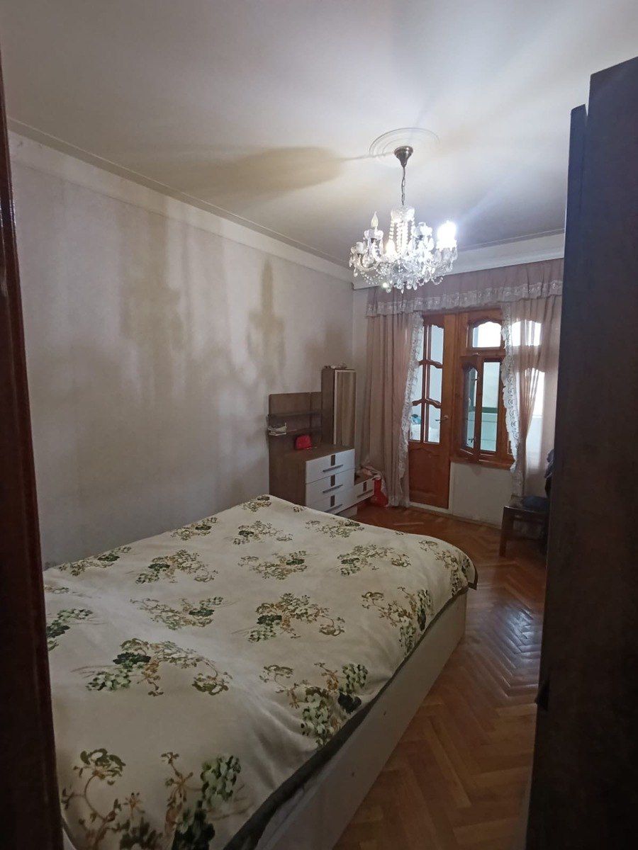 Satılır 5 otaqlı köhnə tikili 120 m² — Mənzil, Bakı (11)