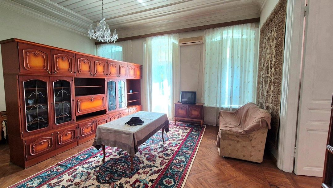Satılır 2 otaqlı köhnə tikili 82 m² — Mənzil, Bakı (3)