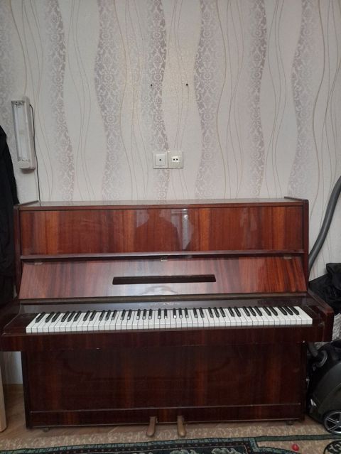 Piano, Belarus, Akustik, İşlənmiş, Ünvandan götürmə — Bakı