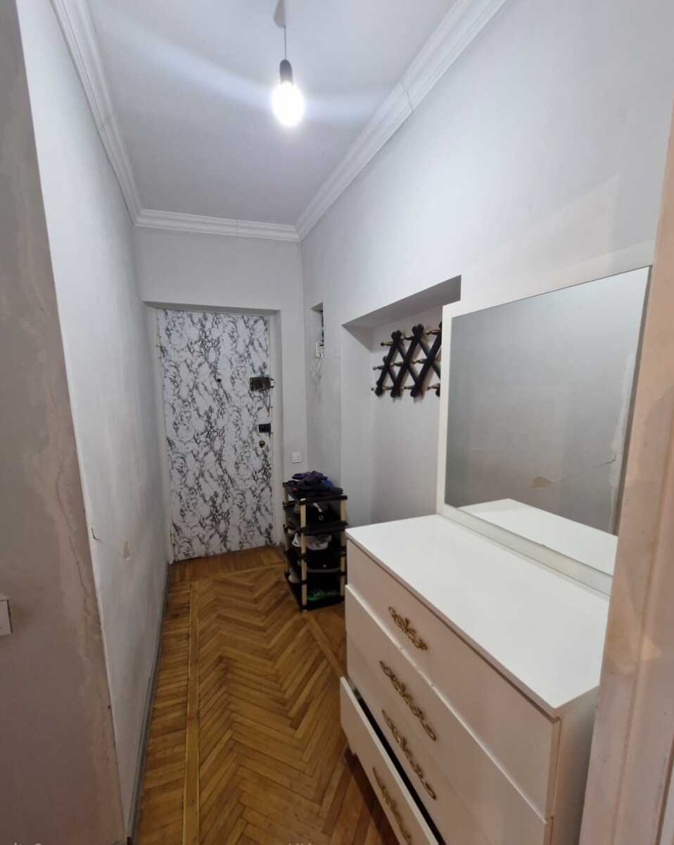 Satılır 2 otaqlı köhnə tikili 50 m² — Mənzil, Bakı (2)