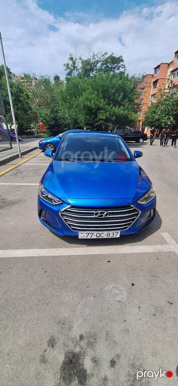 Hyundai Elantra, 2.0 L, 2017 il, 180 000 km