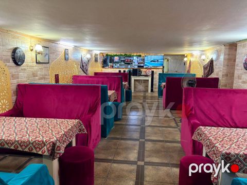 Satılır obyekt 160 m²