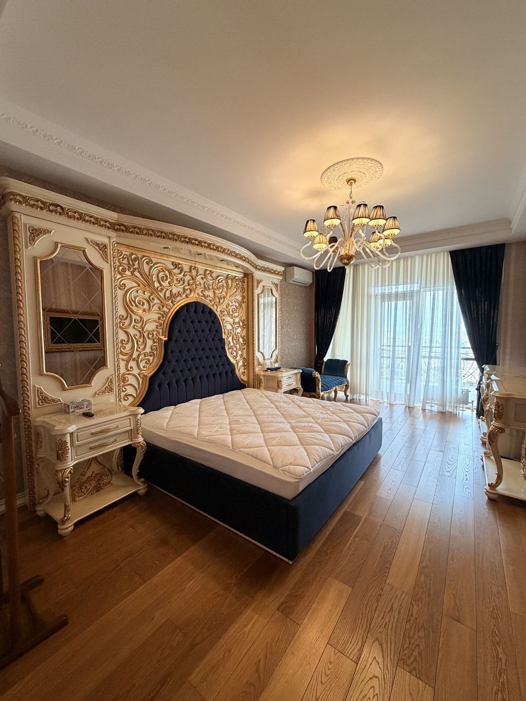Satılır 4 otaqlı yeni tikili 240 m² — Mənzil, Bakı (7)