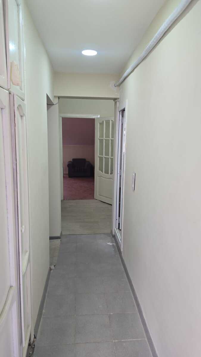 İcarəyə verilir 2 otaqlı köhnə tikili 95 m² — Mənzil, Bakı (7)