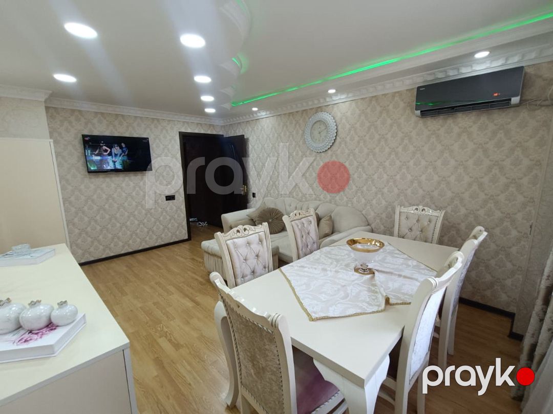 Satılır 2 otaqlı köhnə tikili 68 m² — Mənzil, Bakı (3)