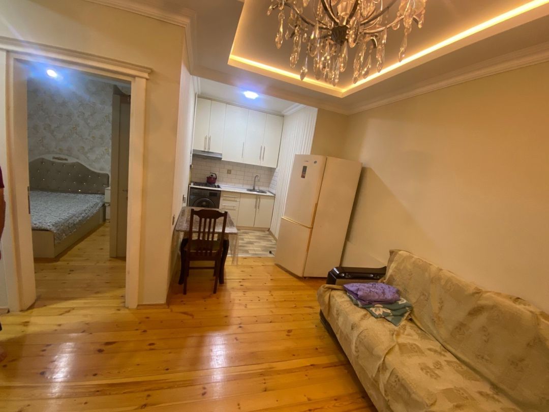 2-otaqlı mənzil kirayə verilir, 20-ci sahə qəs., 30 m² — Mənzil, Bakı (7)