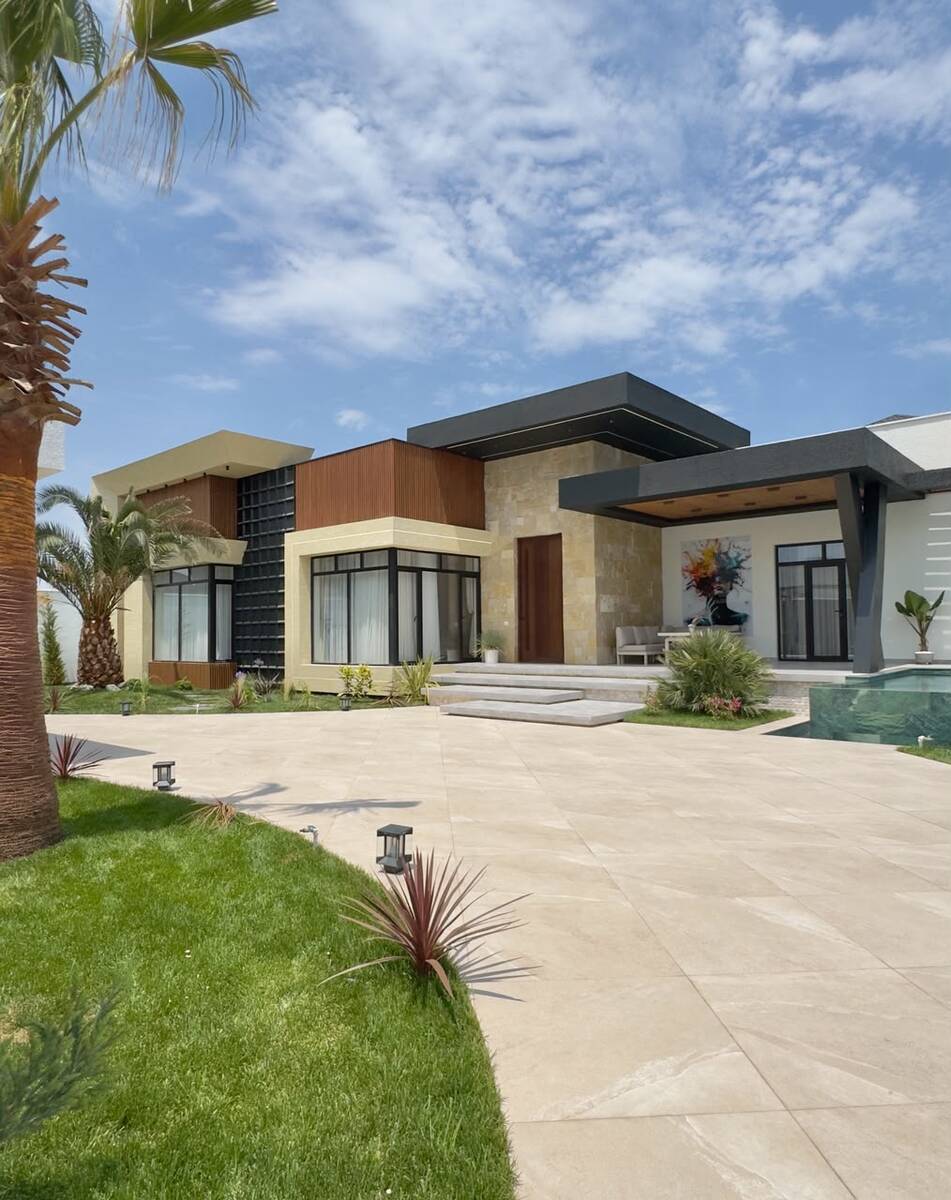 Satılır 5 otaqlı həyət evi/bağ evi 350 m² — Ev, villa, Bakı (2)
