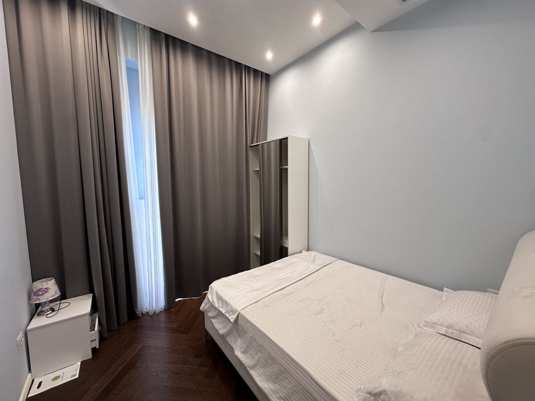 İcarəyə verilir 4 otaqlı yeni tikili 160 m² — Mənzil, Bakı (10)