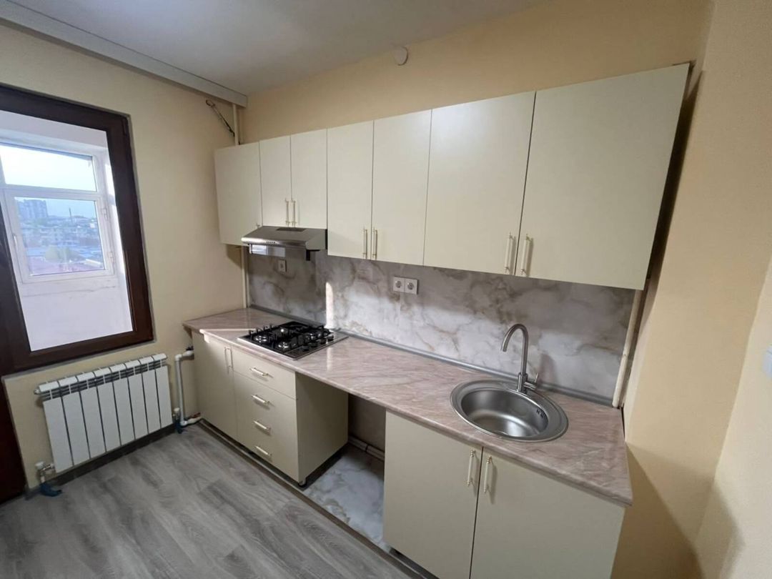 Satılır 3 otaqlı köhnə tikili 79 m² — Mənzil, Bakı (2)